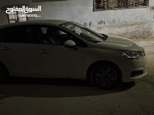 ستروين C4 2016 ممتازة جدا