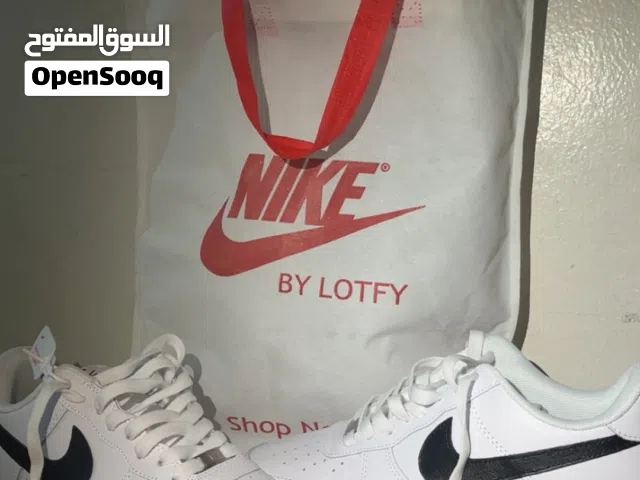 حذاء air force 1