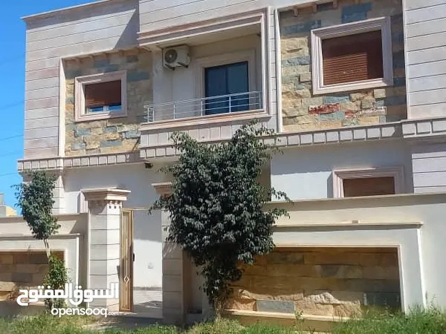 500m2 4 Bedrooms Villa for Rent in Tripoli Al-Serraj