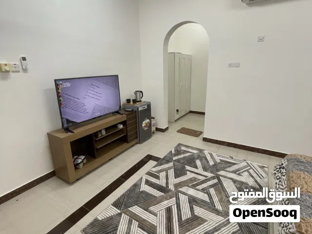 غرفة راقية مؤثثة بالكامل نزوى حي التراث الجنوبي بالقرب من مشروع جامع نزوى الحديثة