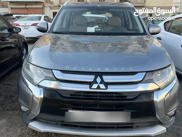 Used Mitsubishi Outlander in Hawally