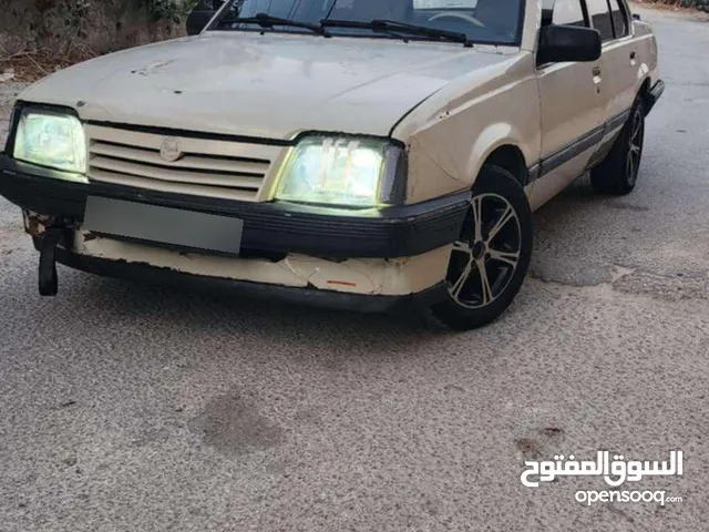 اوبل اسكونا