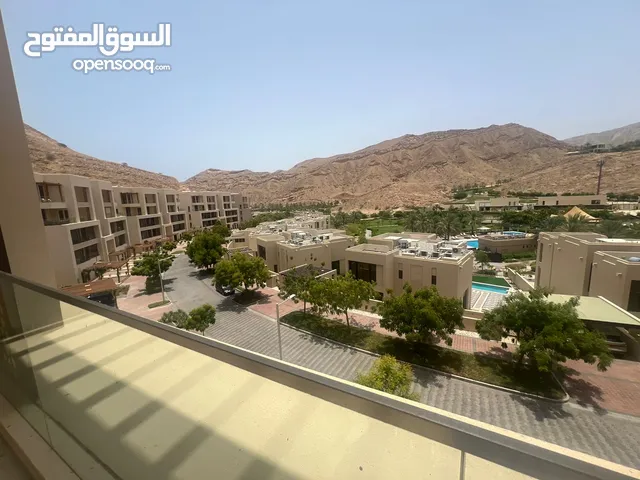 Duplex 3+1 Bedrooms in Muscat Bay  شقة 3+1 غرف، خليج مسقط