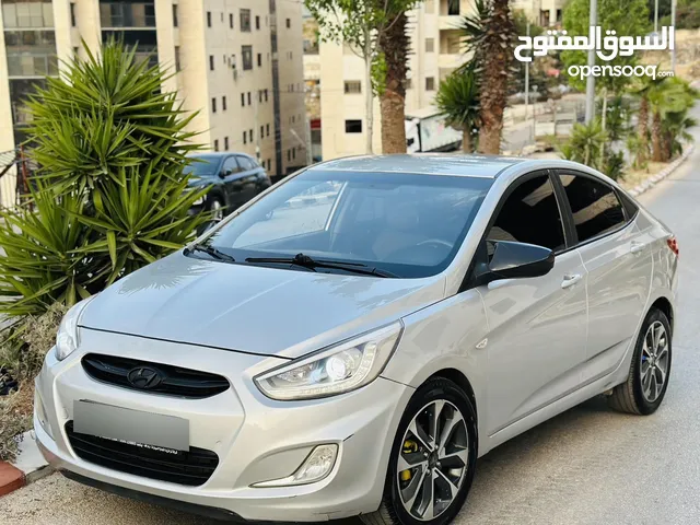 هونداي اكسنت 2016 . فل اوتوماتيك . ديزل 1600 تيربو . برايفيت . ترخيص + تأمين . كل شيء بالسياره شركه