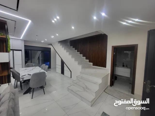 270 m2 4 Bedrooms Villa for Sale in Jericho Other