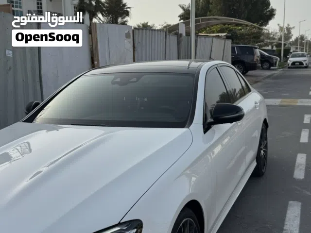 Mercedes E 300