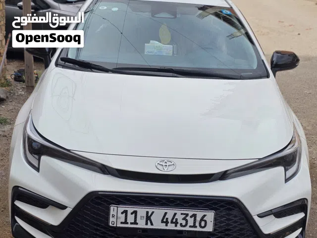 2025 تويوتا كورولا SE