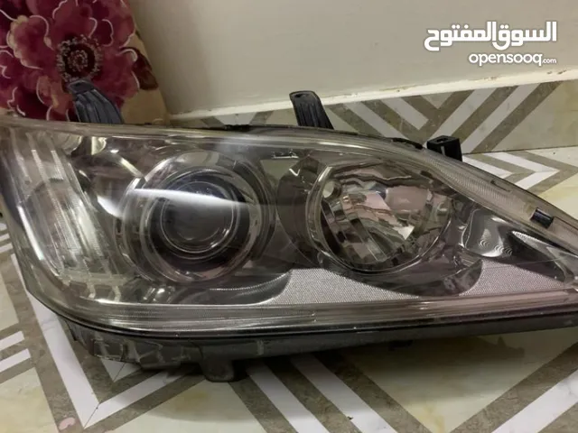 ليت الامامي جهة اليمين لسيارة لكزس ES350