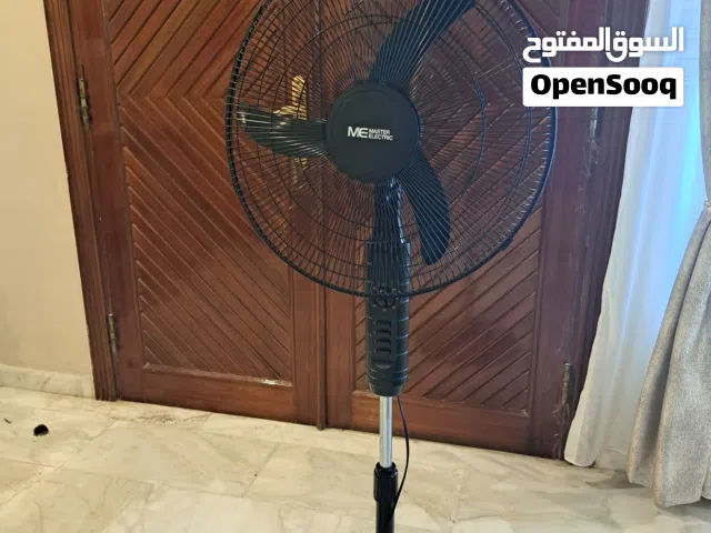 مروحه ستاند Master Electric  ثلاث سرعات بحاله ممتازه مع تايمر