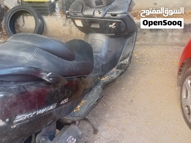 سكي ويف 1996بحاله ممتازه بحاجه الى ترتيب خفيف من الخارج