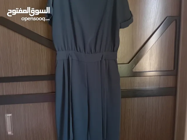 أوفرول Zara بس ب15$$ بحالة ممتازة – Large – سايز جديد مرتب