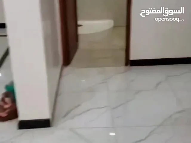 شقه للايجار في افخم شوارع صنعاء