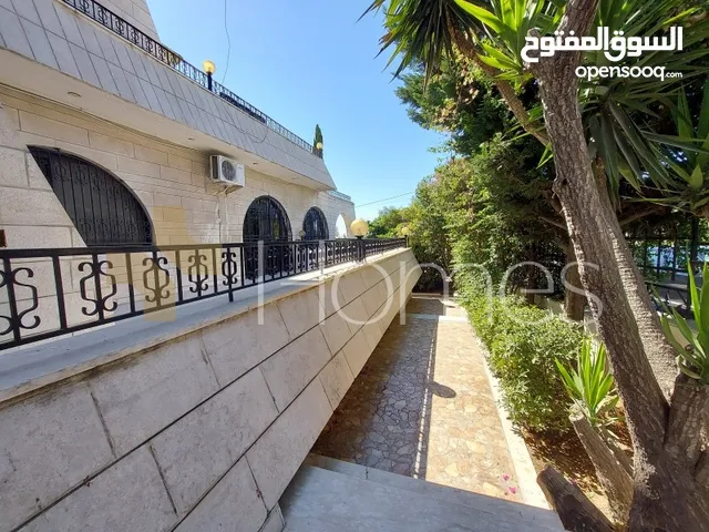900 m2 5 Bedrooms Villa for Rent in Amman Deir Ghbar
