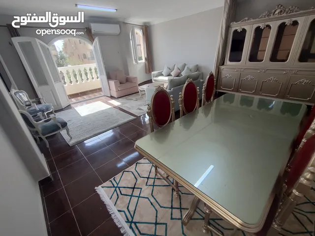 200 m2 3 Bedrooms Apartments for Rent in Giza 6th of October