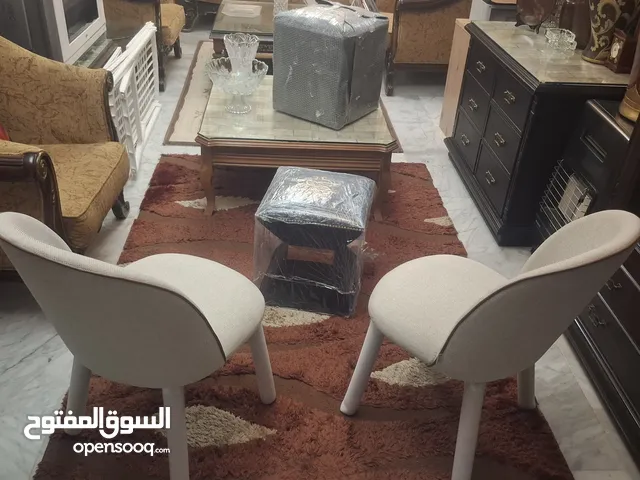 اثاث تركي واسباني (جديد) (NEW) KELEBEK/ ACTIU (بضاعة جديدة للبيع كلها او بلحبة) -بفة لغرفة النوم ت