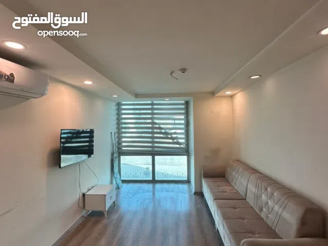 شقه للايجار في مجمع لايف تاورز المساحة 50 م