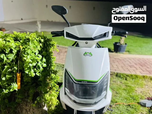 2025 Vespa GTS Super 125