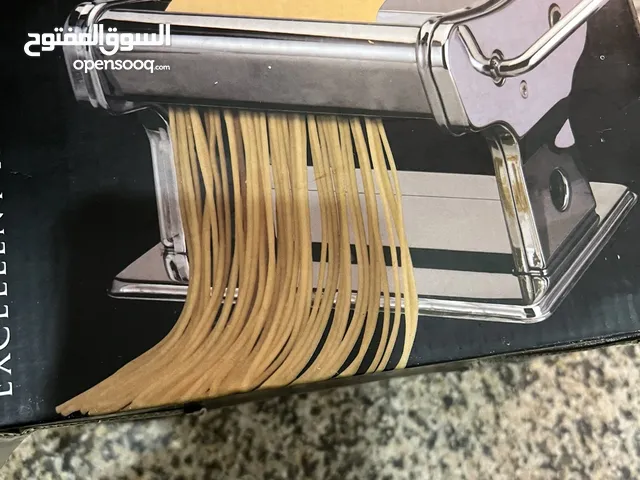 فرادة الباستا والعجين اليدوية