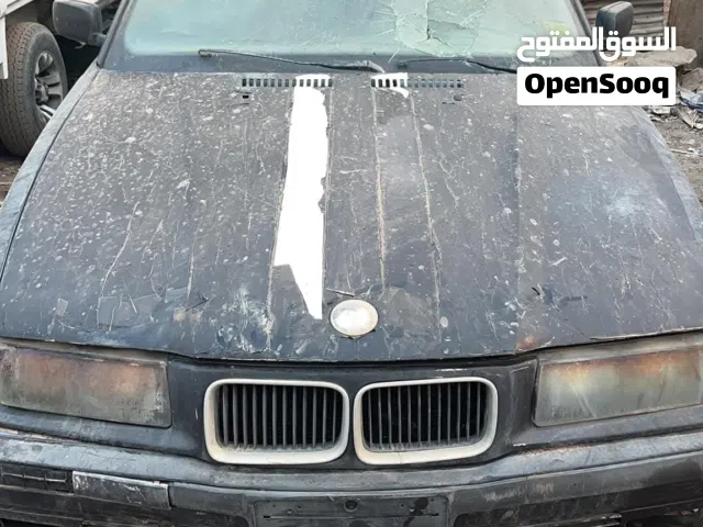 نشتري اي bmw سكراب اي نوع كان  كل شي بسعره
