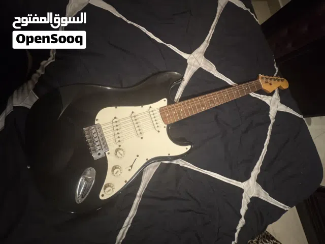 Fender Stratocaster – أيقونة الروك الكلاسيكية