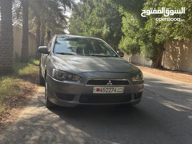 Used Mitsubishi Lancer in Northern Governorate