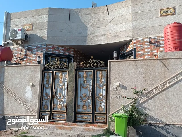 180 m2 4 Bedrooms Townhouse for Sale in Basra Abu Al-Khaseeb