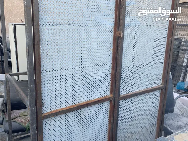 صندوق ثلاجة عرض بابين وصندوق فريزر بطح سعر الواحد 40 بحالة ممتازه صندوق فريزر بوظه وثلاجة كولا بيبسي