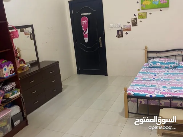 Furnished room with attached bathroom in Hidd