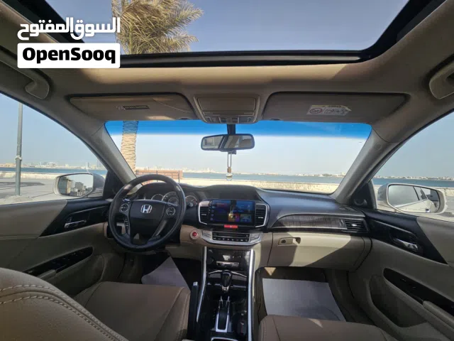 Urgent sale honda accord v4 2013 full option no accident car 100% ok car 135k km only