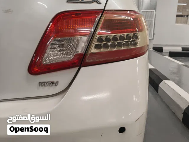 2010 تويوتا كامري GLX