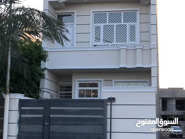 125 m2 4 Bedrooms Townhouse for Sale in Diyala Baqubah