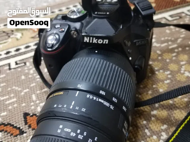 كامرة نيكون للبيع