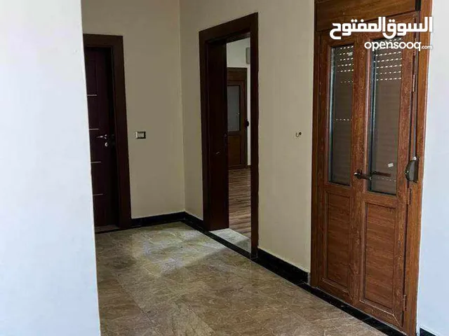 145 m2 4 Bedrooms Apartments for Rent in Tripoli Zawiyat Al Dahmani