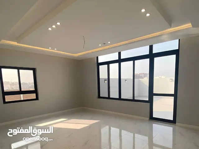 189 m2 5 Bedrooms Apartments for Rent in Jeddah Al Manar