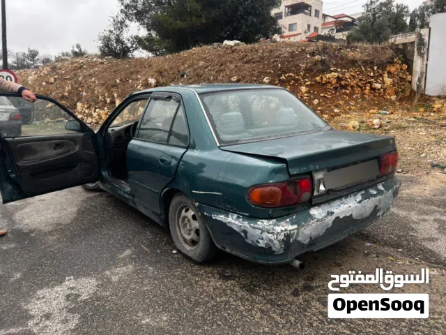 لانسر للبيع