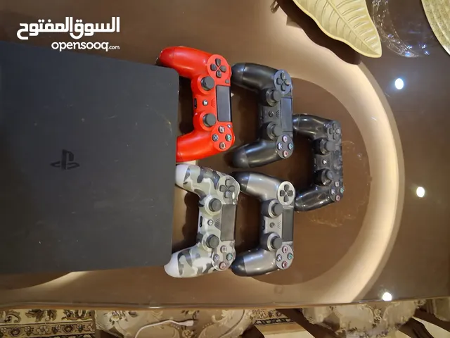 بلايستيشن فور للبيع مستعمل نظيف