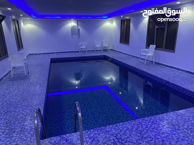 5 Bedrooms Chalet for Rent in Al Jahra Kabd