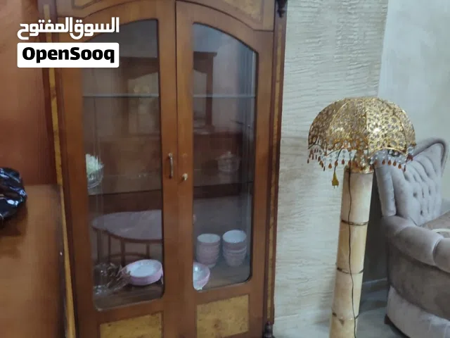 غىفو سفرة خشب صولد كبيره مستعمله بحاله جيده غرفة سطفر غرقة طعام