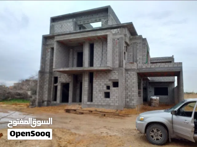فيلا من طابقين مفصولين في ولي العهد خلف ليبيا مول قريب للرئيسي بناء شركة حاجة صح