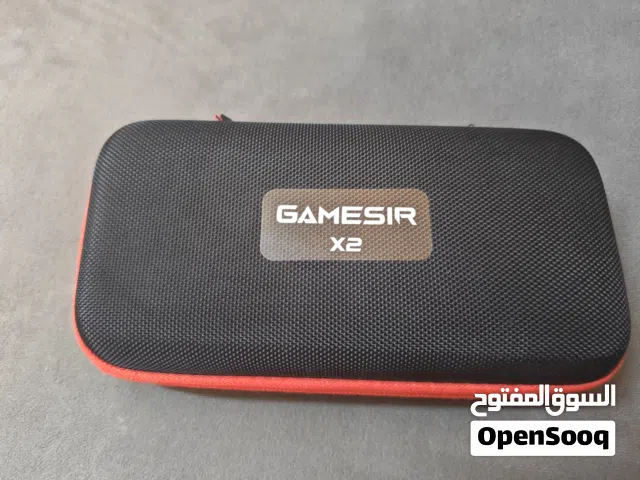 للبيع جهاز تحكم من شركة gamesir  نظيف