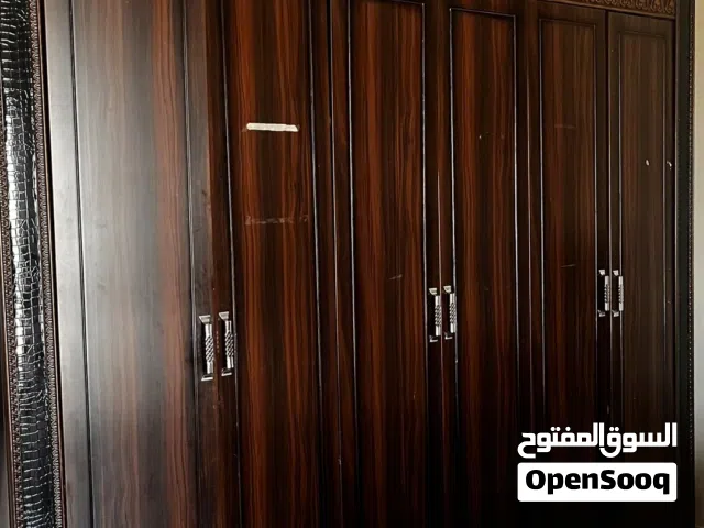Almost new  looking wardrobe for sale