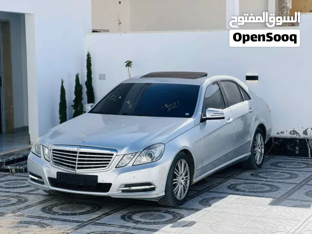 2012 مرسيدس بنز الفئة-E E 300