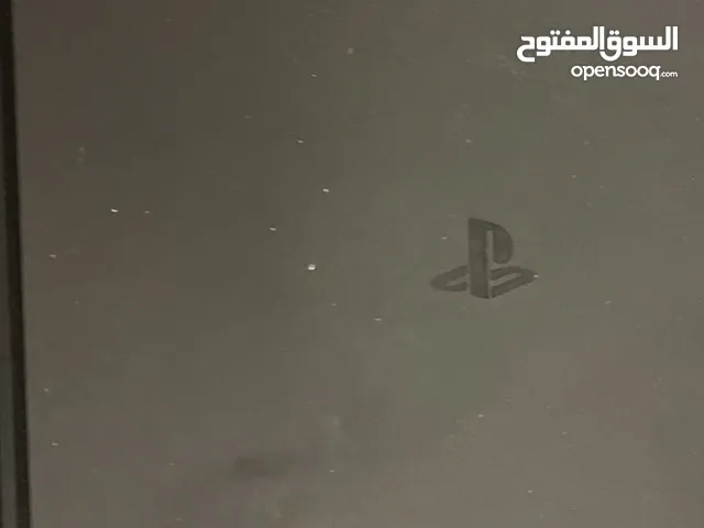 Ps4 مستعمل نظيف