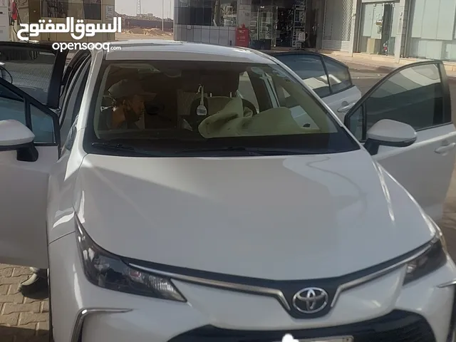 تويوتا كورولا موديل 2023 ماكينه 20000 موجوده بلقصيم بريده
