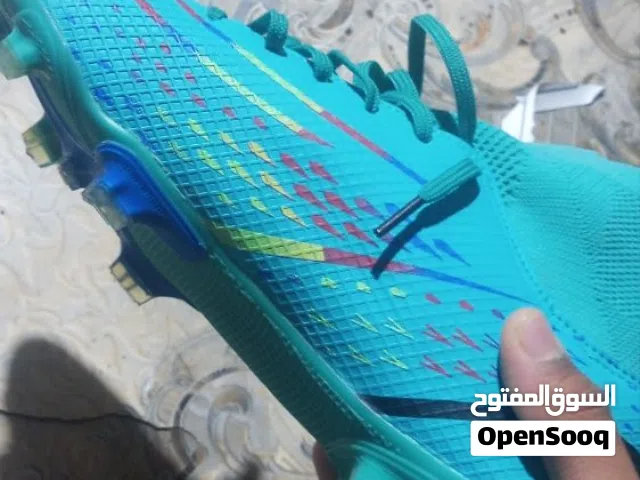 حذاء كرة قدم