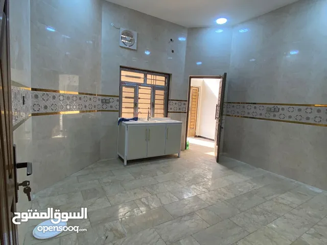 120m2 2 Bedrooms Apartments for Rent in Basra Manawi Lajim