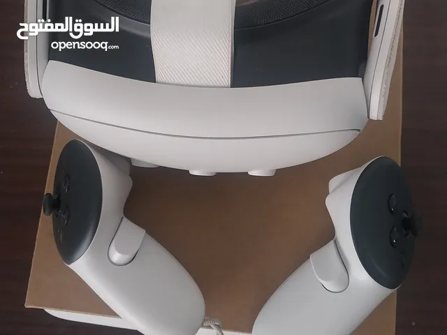 Meta quest 512 GB نظارة الواقع الافتراضي المميزة، استعمال شهر بحالة الجديد و بسعر مناسب جدا