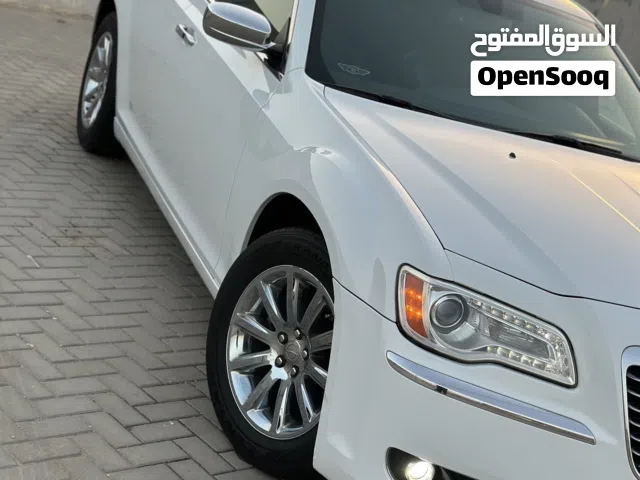 2014 كرايسلر 300 Standard