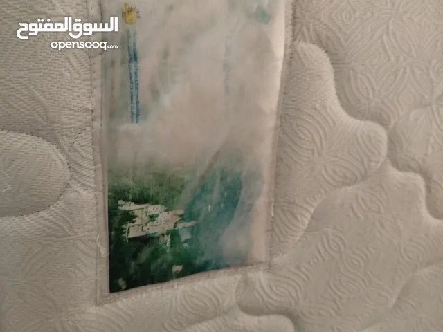 فرشة طبيه في حالة جيدة جدًا