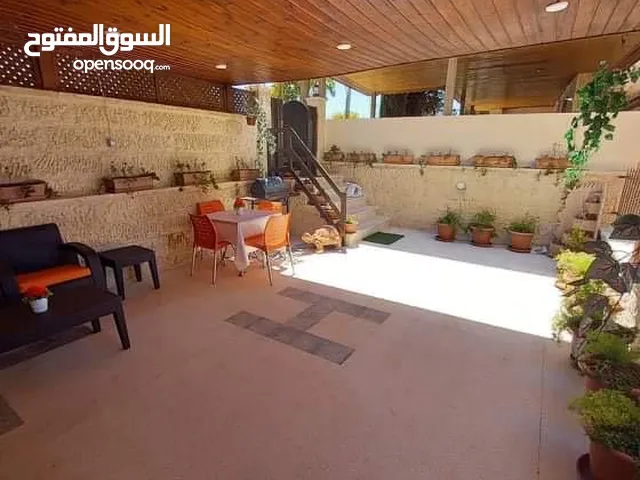 190 m2 4 Bedrooms Apartments for Sale in Amman Khalda